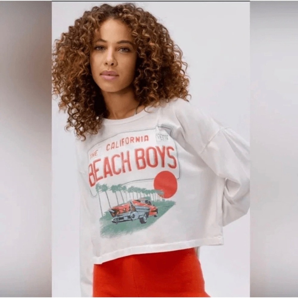 Daydreamer Beach Boys License Plate Crop Long Sleeve Band Tee M USA